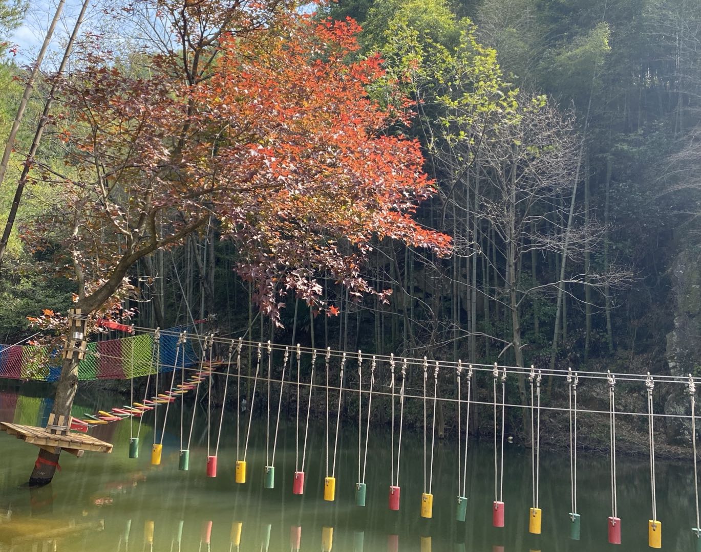 来天柱山，看峡谷质朴的秋